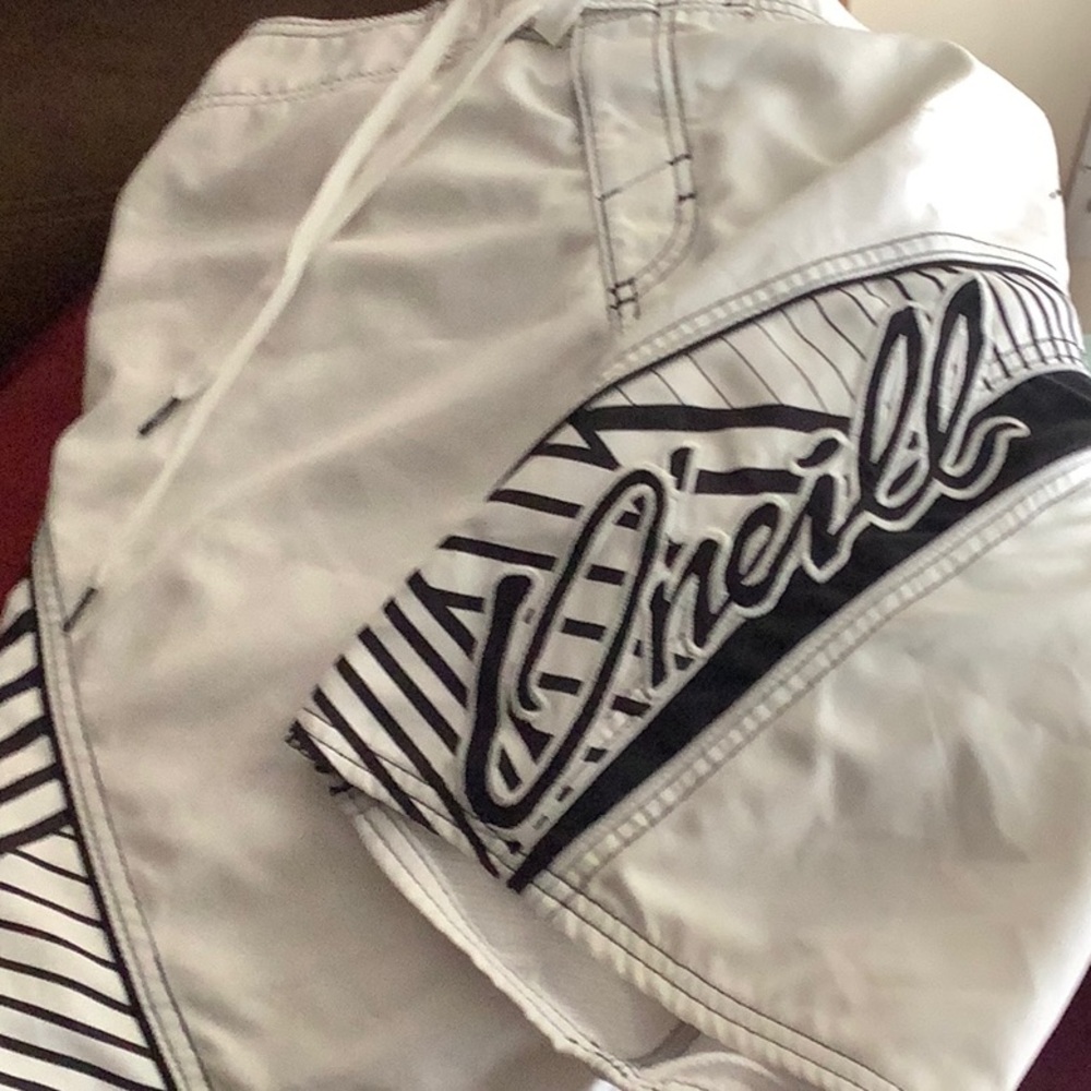 O’NEILL SURF 🏄‍♀️ SHORTS EUC M30
